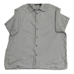 Claiborne Shirt Men XL Blue Gray Fun Print Short Sl Button Collar Split Hem Golf